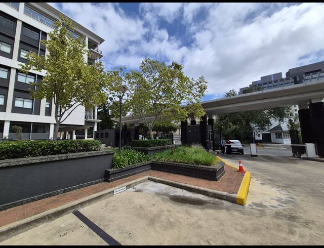 296M² OFFICE TO LET IN SANDTON CENTRAL
